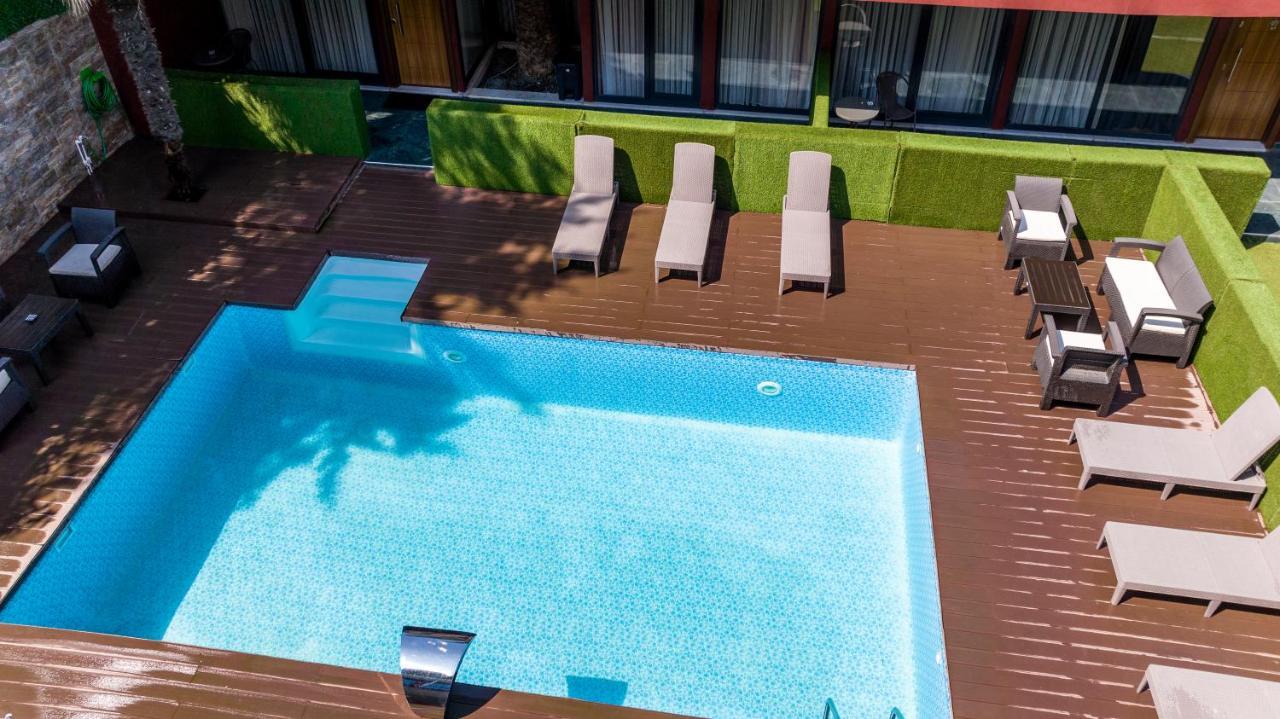 Baymari Suites Plus Florya Estambul Exterior foto